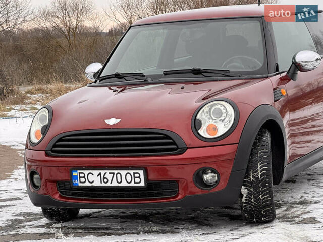 Червоний Міні Cooper, об'ємом двигуна 1.4 л та пробігом 195 тис. км за 5599 $, фото 53 на Automoto.ua