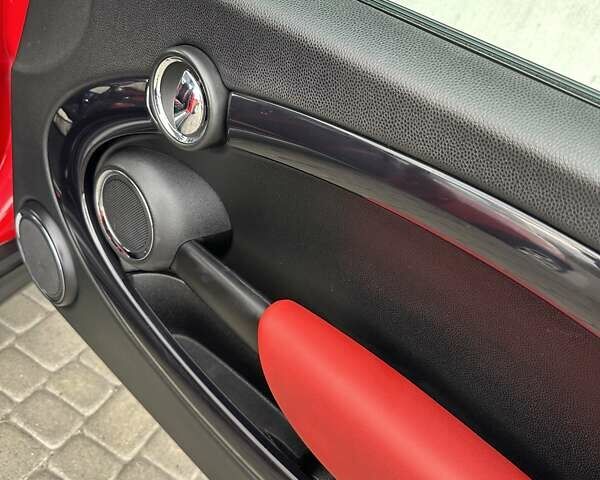 Червоний Міні Cooper, об'ємом двигуна 1.6 л та пробігом 177 тис. км за 7500 $, фото 19 на Automoto.ua
