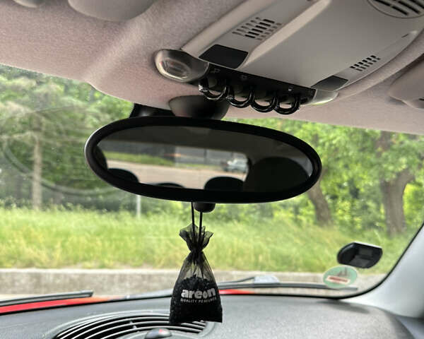 Мини Купер 2009 в Житомире на Automoto.ua Красный Мини Купер, объемом двигателя 1.4 л и пробегом 213 тыс. км за 5800 $, фото 23 на Automoto.ua