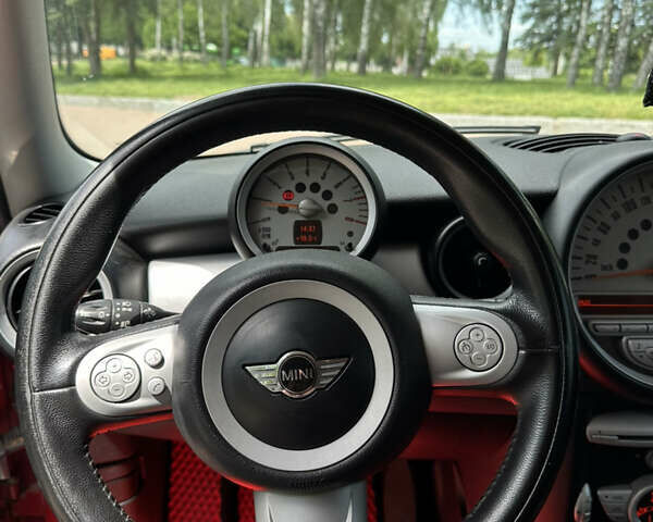 Мини Купер 2009 в Житомире на Automoto.ua Красный Мини Купер, объемом двигателя 1.4 л и пробегом 213 тыс. км за 5800 $, фото 15 на Automoto.ua