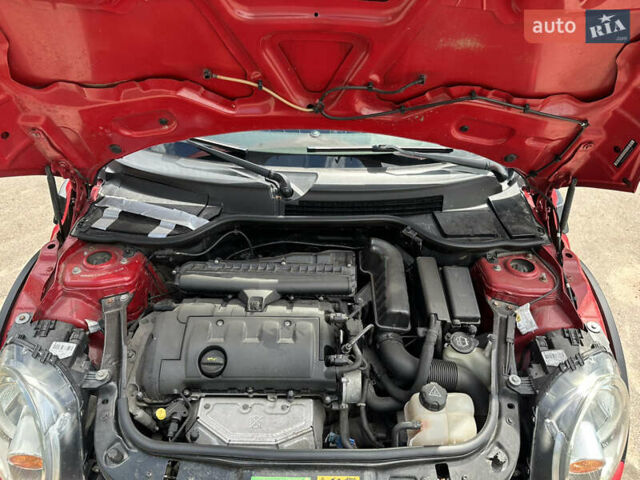 Мини Купер 2009 в Житомире на Automoto.ua Красный Мини Купер, объемом двигателя 1.4 л и пробегом 213 тыс. км за 5800 $, фото 12 на Automoto.ua