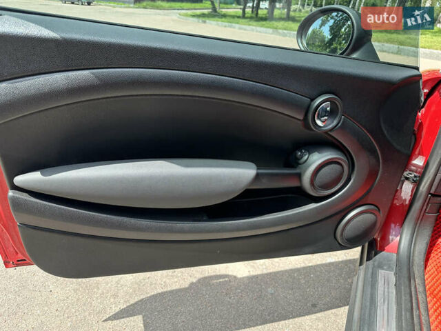 Мини Купер 2009 в Житомире на Automoto.ua Красный Мини Купер, объемом двигателя 1.4 л и пробегом 213 тыс. км за 5800 $, фото 19 на Automoto.ua