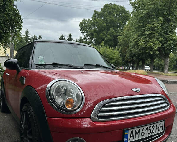 Мини Купер 2009 в Житомире на Automoto.ua Красный Мини Купер, объемом двигателя 1.4 л и пробегом 213 тыс. км за 5800 $, фото 25 на Automoto.ua
