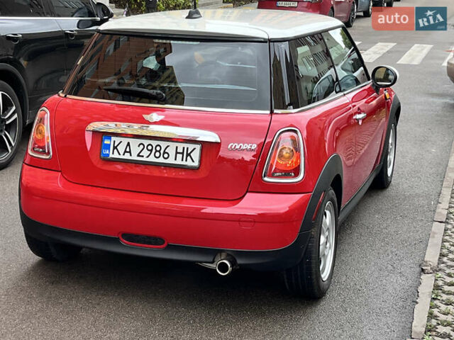 Червоний Міні Cooper, об'ємом двигуна 1.6 л та пробігом 213 тис. км за 6500 $, фото 8 на Automoto.ua