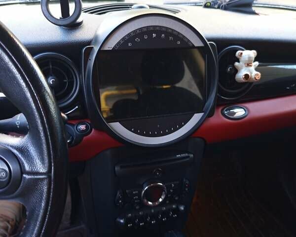 Красный Мини Купер, объемом двигателя 1.6 л и пробегом 159 тыс. км за 7500 $, фото 2 на Automoto.ua