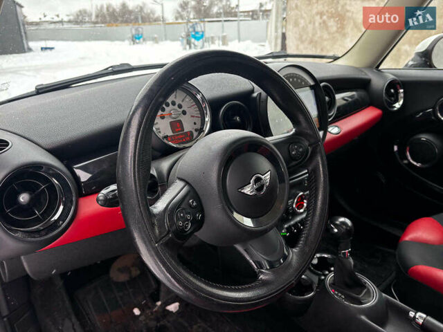 Красный Мини Купер, объемом двигателя 1.6 л и пробегом 159 тыс. км за 7990 $, фото 22 на Automoto.ua