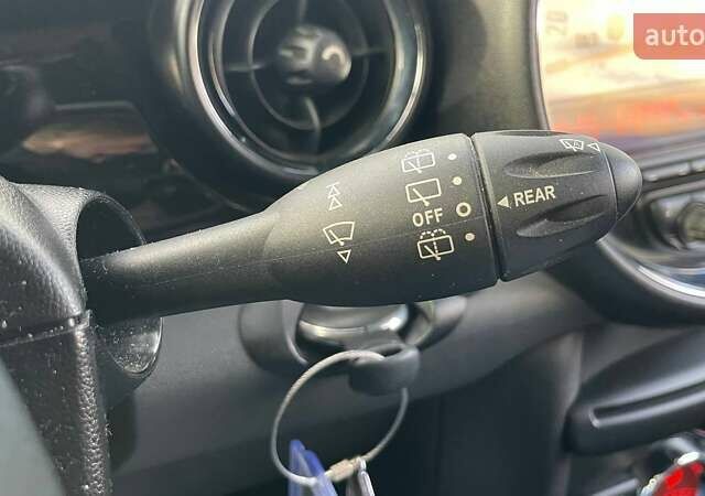 Червоний Міні Cooper, об'ємом двигуна 1.6 л та пробігом 107 тис. км за 6690 $, фото 11 на Automoto.ua