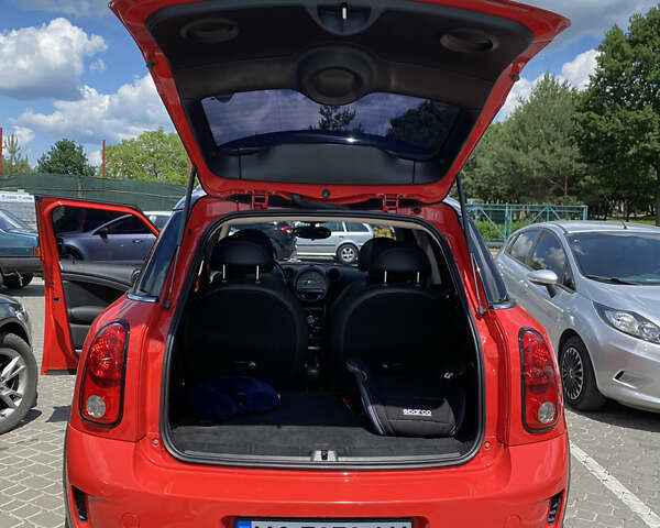 Червоний Міні Cooper, об'ємом двигуна 1.6 л та пробігом 150 тис. км за 12000 $, фото 2 на Automoto.ua