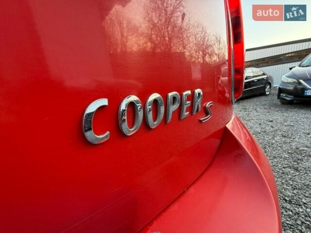 Червоний Міні Cooper, об'ємом двигуна 1.6 л та пробігом 85 тис. км за 8499 $, фото 17 на Automoto.ua