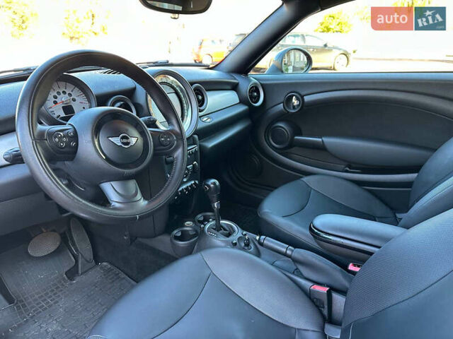 Мини Купер 2012 в Киеве на Automoto.ua Красный Мини Купер, объемом двигателя 1.6 л и пробегом 140 тыс. км за 6999 $, фото 16 на Automoto.ua