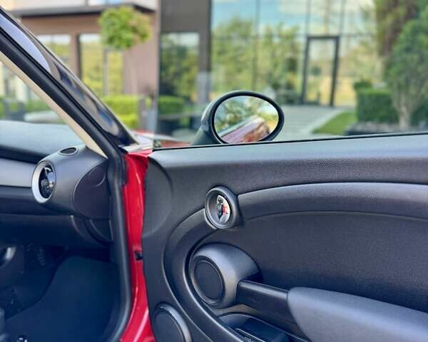 Червоний Міні Cooper, об'ємом двигуна 1.6 л та пробігом 138 тис. км за 8500 $, фото 25 на Automoto.ua