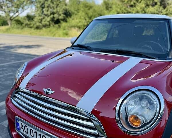 Червоний Міні Cooper, об'ємом двигуна 1.6 л та пробігом 138 тис. км за 8500 $, фото 11 на Automoto.ua