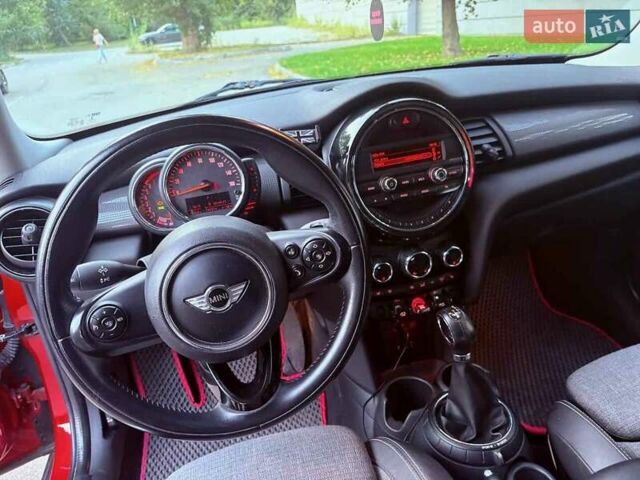 Червоний Міні Cooper, об'ємом двигуна 1.5 л та пробігом 149 тис. км за 11900 $, фото 13 на Automoto.ua