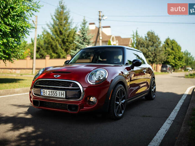 Червоний Міні Cooper, об'ємом двигуна 2 л та пробігом 94 тис. км за 14900 $, фото 2 на Automoto.ua