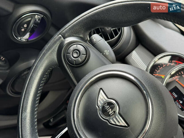Червоний Міні Cooper, об'ємом двигуна 1.5 л та пробігом 115 тис. км за 11800 $, фото 52 на Automoto.ua
