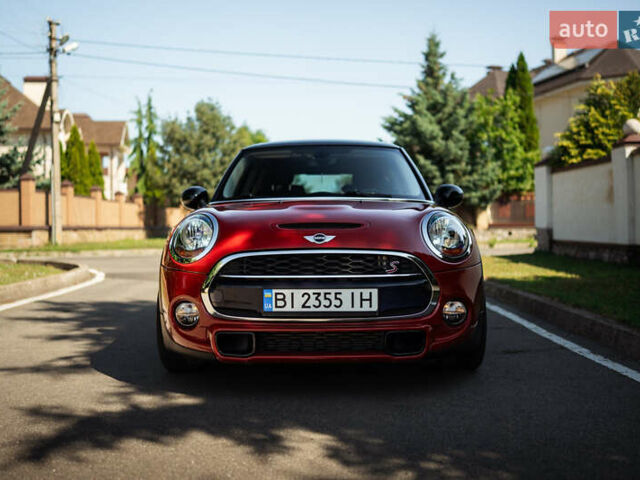 Червоний Міні Cooper, об'ємом двигуна 2 л та пробігом 94 тис. км за 14900 $, фото 4 на Automoto.ua
