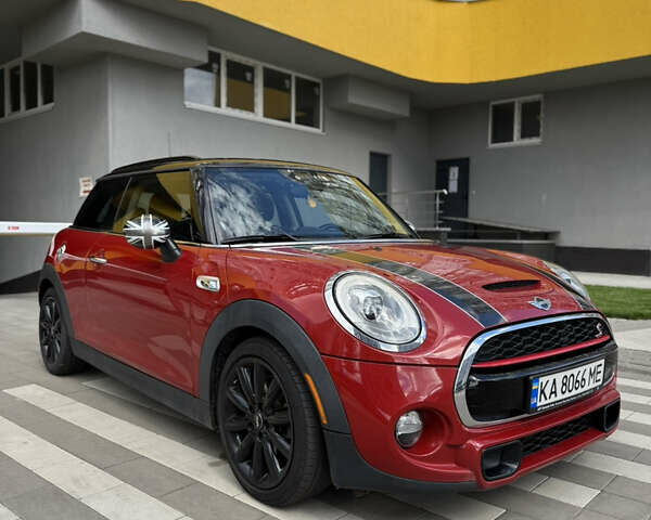 Червоний Міні Cooper, об'ємом двигуна 2 л та пробігом 98 тис. км за 16999 $, фото 17 на Automoto.ua