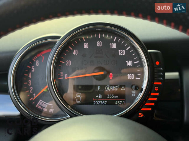 Червоний Міні Cooper, об'ємом двигуна 2 л та пробігом 202 тис. км за 12000 $, фото 27 на Automoto.ua