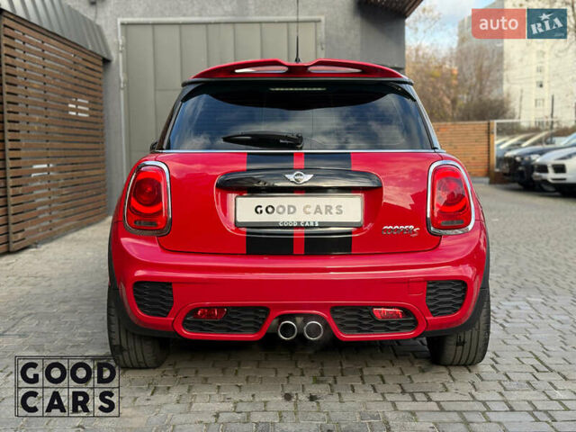 Червоний Міні Cooper, об'ємом двигуна 2 л та пробігом 202 тис. км за 12000 $, фото 5 на Automoto.ua