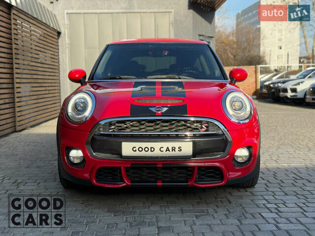 Червоний Міні Cooper, об'ємом двигуна 2 л та пробігом 202 тис. км за 12000 $, фото 1 на Automoto.ua