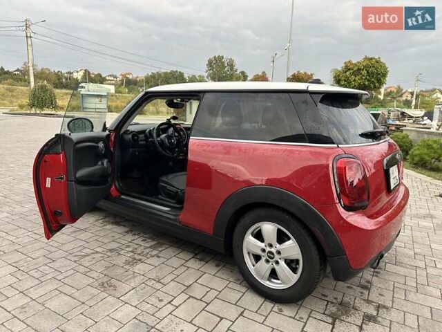 Червоний Міні Cooper, об'ємом двигуна 1.5 л та пробігом 92 тис. км за 9150 $, фото 2 на Automoto.ua