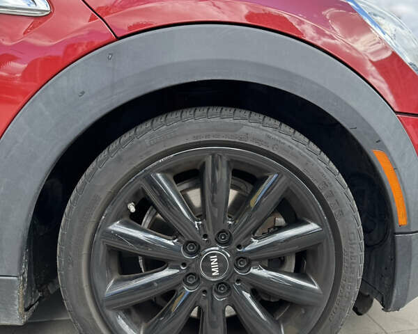 Червоний Міні Cooper, об'ємом двигуна 2 л та пробігом 98 тис. км за 16999 $, фото 15 на Automoto.ua