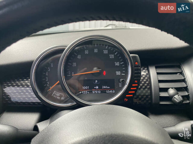 Червоний Міні Cooper, об'ємом двигуна 2 л та пробігом 98 тис. км за 13500 $, фото 15 на Automoto.ua