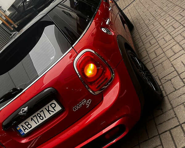 Червоний Міні Cooper, об'ємом двигуна 2 л та пробігом 165 тис. км за 19000 $, фото 8 на Automoto.ua