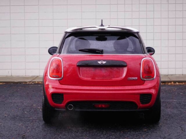 Червоний Міні Cooper, об'ємом двигуна 2 л та пробігом 71 тис. км за 6700 $, фото 5 на Automoto.ua