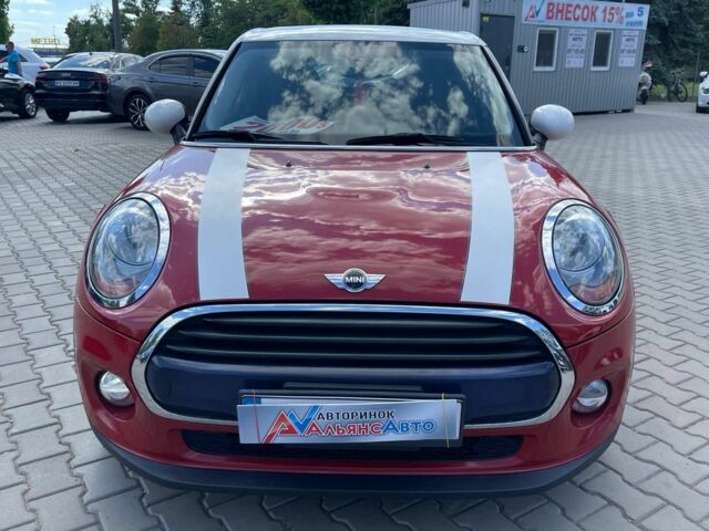 Червоний Міні Cooper, об'ємом двигуна 1.5 л та пробігом 124 тис. км за 11900 $, фото 1 на Automoto.ua