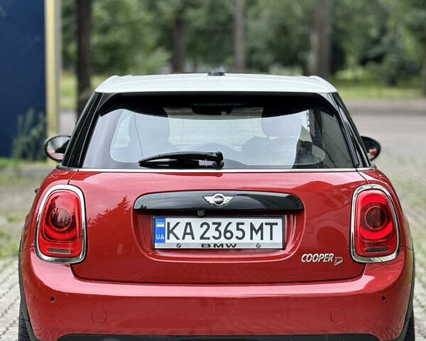 Червоний Міні Cooper, об'ємом двигуна 1.5 л та пробігом 88 тис. км за 14999 $, фото 4 на Automoto.ua