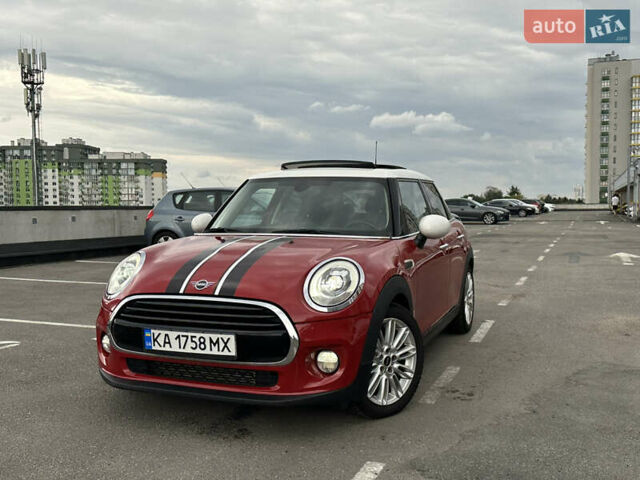 Червоний Міні Cooper, об'ємом двигуна 1.5 л та пробігом 57 тис. км за 16500 $, фото 18 на Automoto.ua