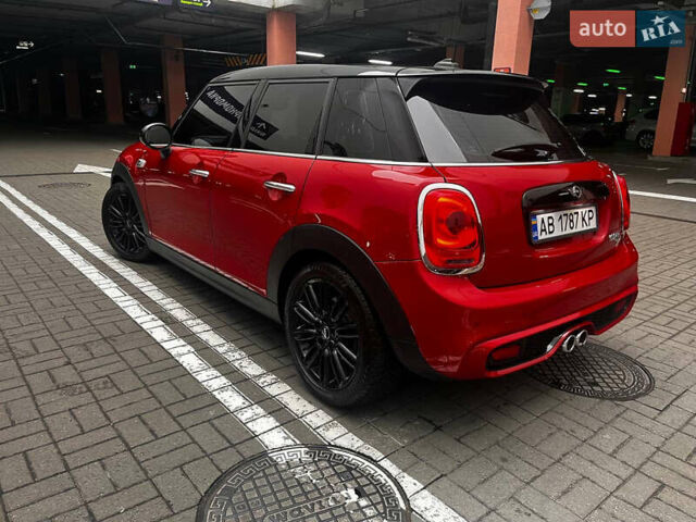 Червоний Міні Cooper, об'ємом двигуна 2 л та пробігом 165 тис. км за 19000 $, фото 12 на Automoto.ua