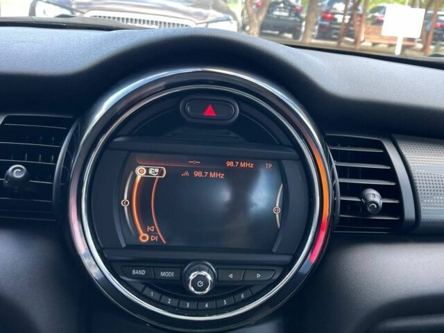 Червоний Міні Cooper, об'ємом двигуна 1.5 л та пробігом 124 тис. км за 11900 $, фото 11 на Automoto.ua