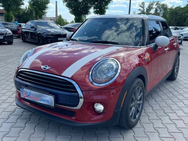 Червоний Міні Cooper, об'ємом двигуна 1.5 л та пробігом 124 тис. км за 11900 $, фото 2 на Automoto.ua