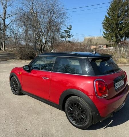 Червоний Міні Cooper, об'ємом двигуна 1.5 л та пробігом 71 тис. км за 11999 $, фото 2 на Automoto.ua