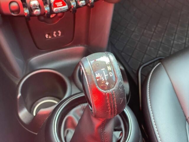 Красный Мини Купер, объемом двигателя 1.5 л и пробегом 124 тыс. км за 10999 $, фото 11 на Automoto.ua