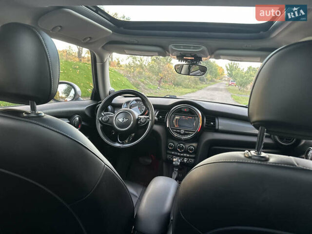 Червоний Міні Cooper, об'ємом двигуна 1.5 л та пробігом 68 тис. км за 13900 $, фото 81 на Automoto.ua