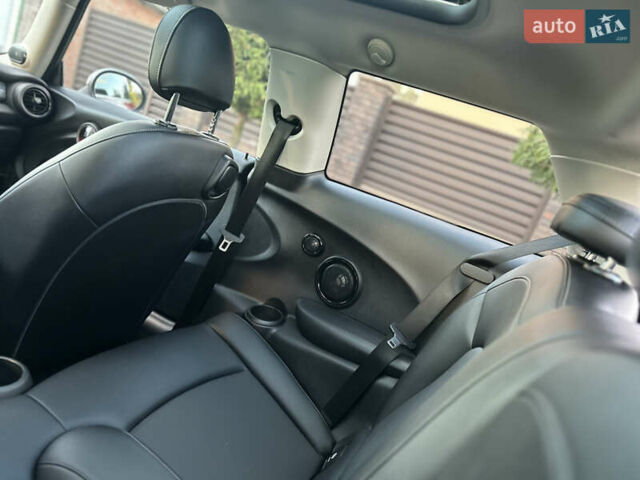 Червоний Міні Cooper, об'ємом двигуна 1.5 л та пробігом 68 тис. км за 13900 $, фото 83 на Automoto.ua