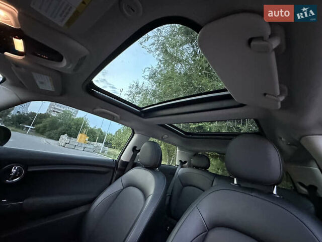 Червоний Міні Cooper, об'ємом двигуна 1.5 л та пробігом 63 тис. км за 15000 $, фото 15 на Automoto.ua