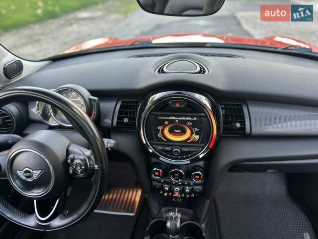 Червоний Міні Cooper, об'ємом двигуна 1.5 л та пробігом 68 тис. км за 13900 $, фото 51 на Automoto.ua