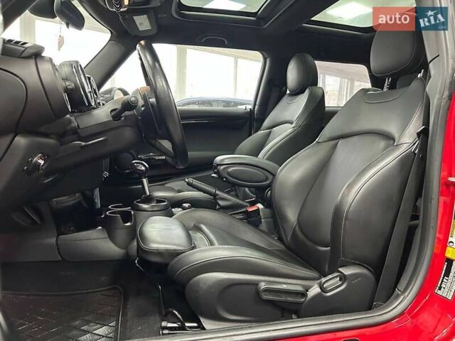 Червоний Міні Cooper, об'ємом двигуна 2 л та пробігом 105 тис. км за 17990 $, фото 20 на Automoto.ua