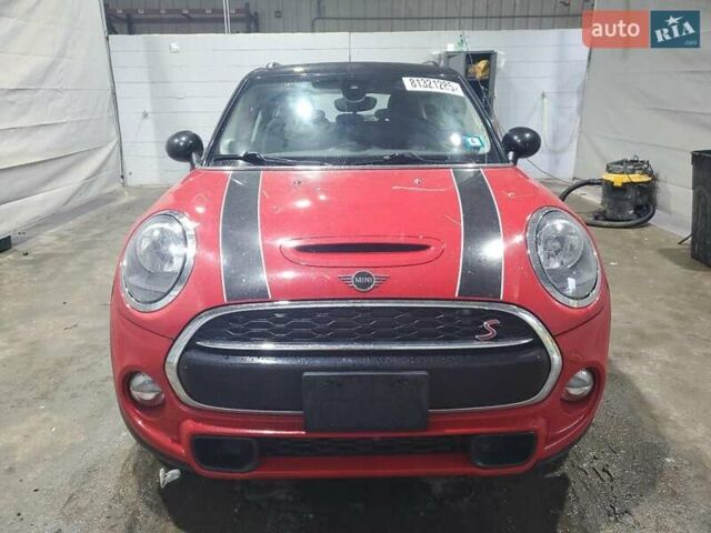 Червоний Міні Cooper, об'ємом двигуна 2 л та пробігом 50 тис. км за 2100 $, фото 4 на Automoto.ua