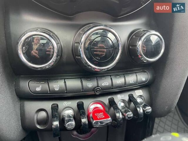 Червоний Міні Cooper, об'ємом двигуна 2 л та пробігом 105 тис. км за 17990 $, фото 31 на Automoto.ua