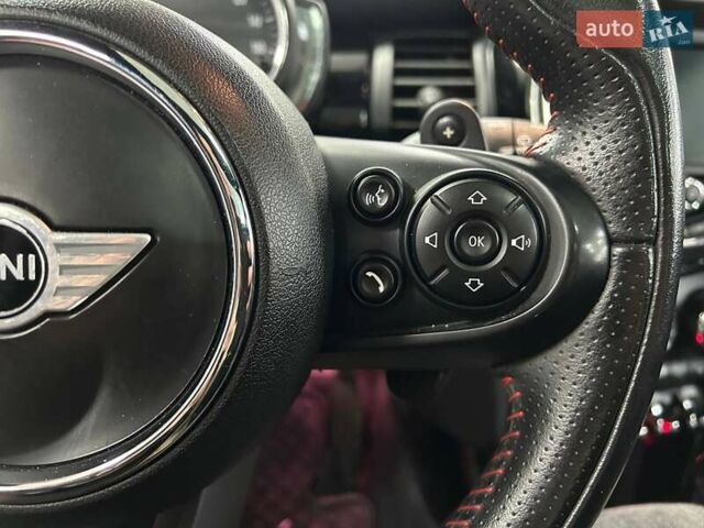 Червоний Міні Cooper, об'ємом двигуна 2 л та пробігом 105 тис. км за 17990 $, фото 36 на Automoto.ua