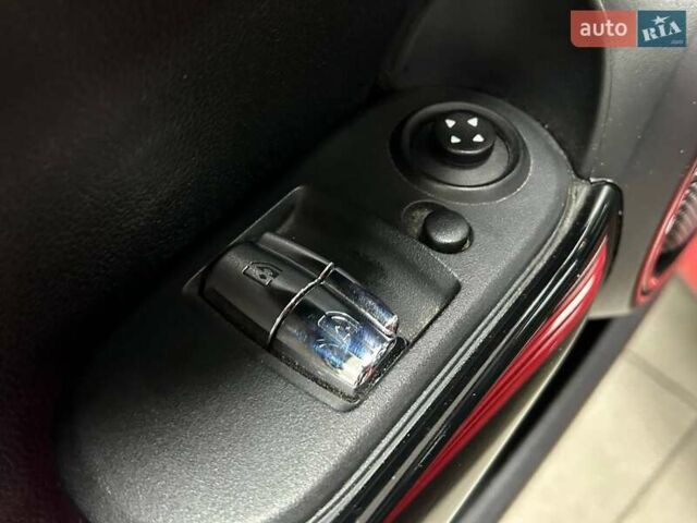 Красный Мини Купер, объемом двигателя 2 л и пробегом 105 тыс. км за 16490 $, фото 19 на Automoto.ua