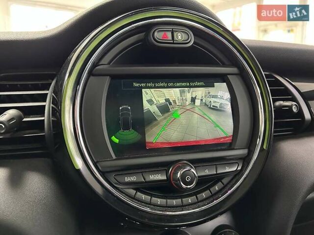 Червоний Міні Cooper, об'ємом двигуна 2 л та пробігом 105 тис. км за 17990 $, фото 30 на Automoto.ua