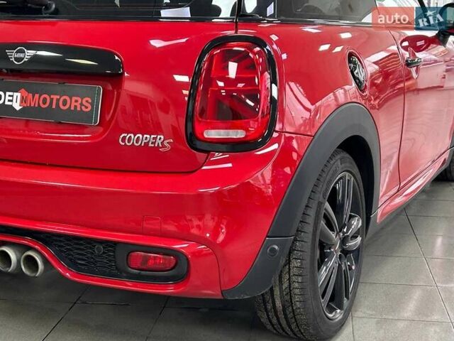 Червоний Міні Cooper, об'ємом двигуна 2 л та пробігом 105 тис. км за 17990 $, фото 9 на Automoto.ua