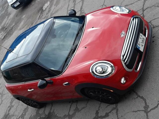 Красный Мини Купер, объемом двигателя 1.5 л и пробегом 37 тыс. км за 16000 $, фото 4 на Automoto.ua