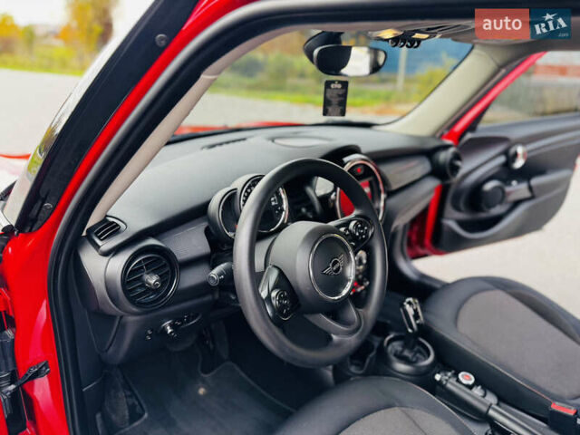Червоний Міні Cooper, об'ємом двигуна 1.5 л та пробігом 206 тис. км за 17500 $, фото 39 на Automoto.ua
